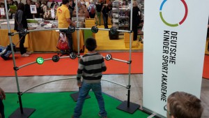 Junge am Fitlight Spielemesse Stuttgart 2015
